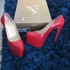 Christian Louboutin "Daffodile"